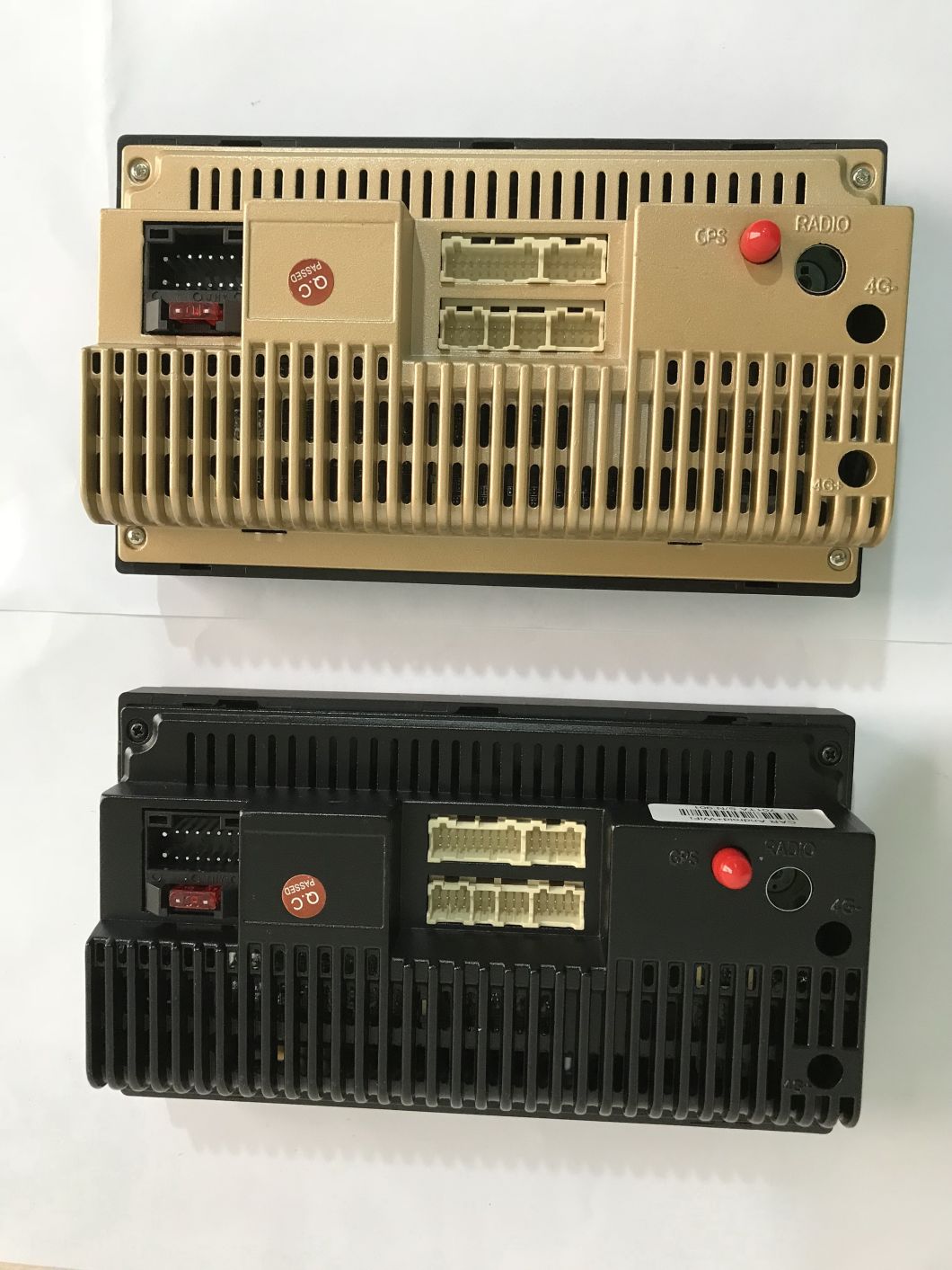 reprodutor multim&iacute;dia de carro